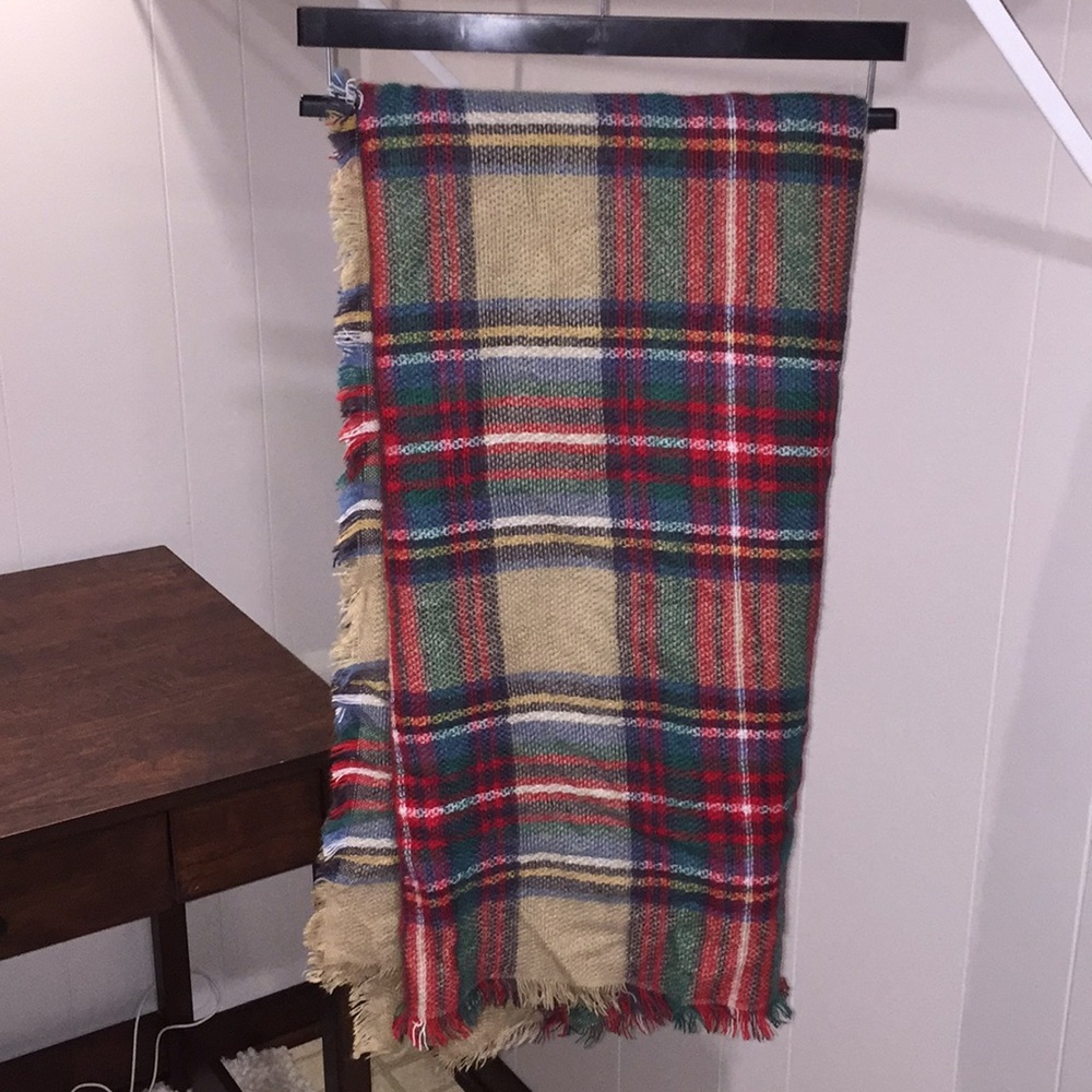 Multicolored Plaid Fall Scarf